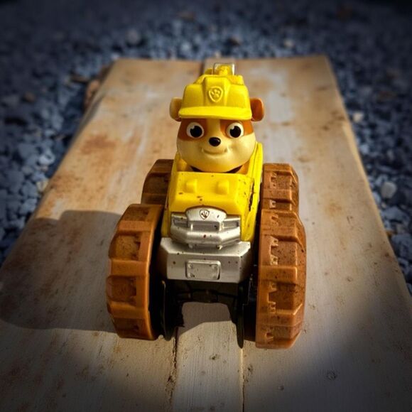 Paw Patrol Rubble’s Muddy Monster Truck Rescue Racers Toy 3.5" B23 - Picture 1 of 7
